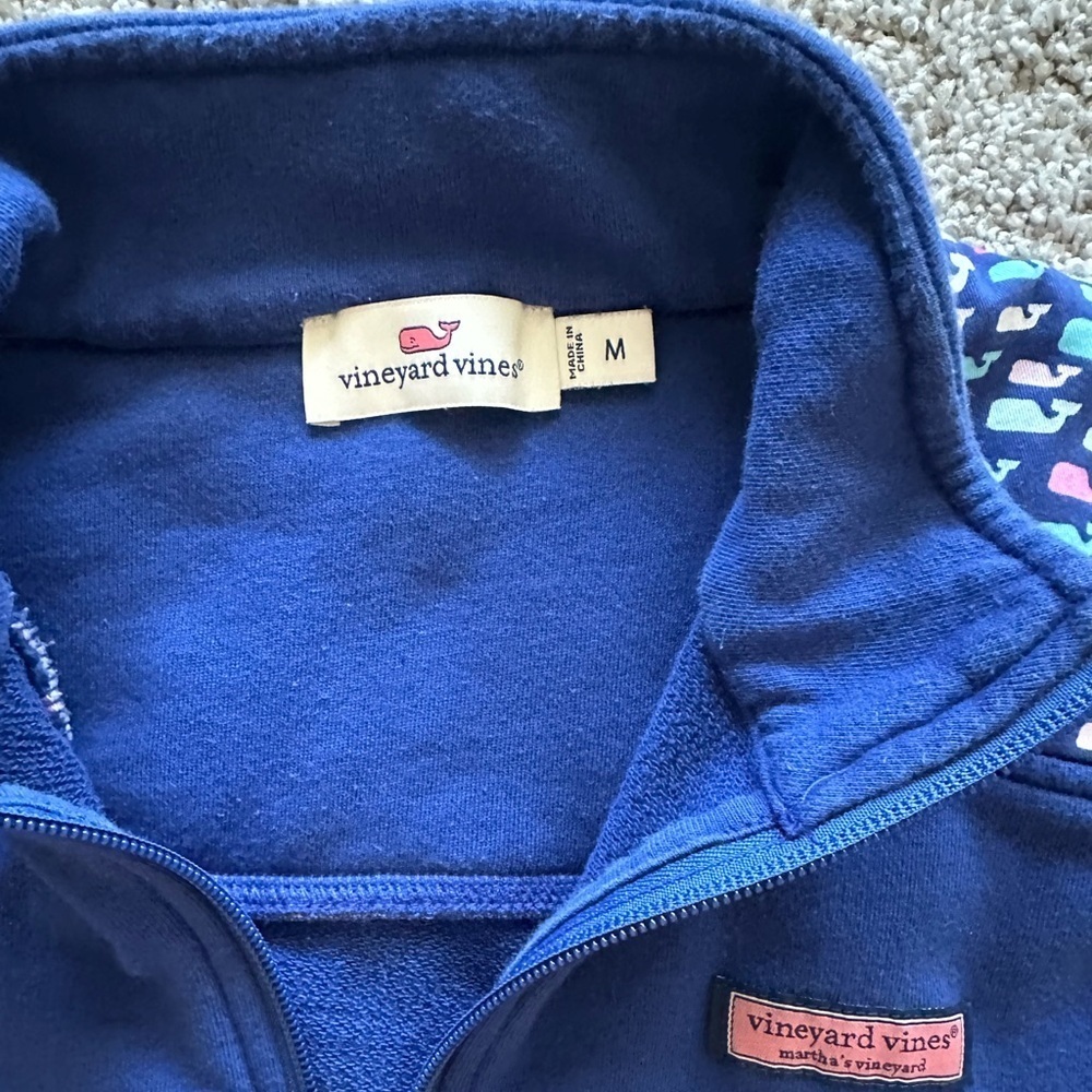 Women’s Vineyard Vines Shep Shirt - size medium - Picture 2 of 4